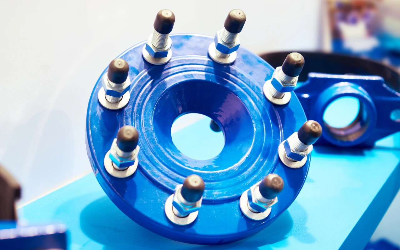 fitting pipe cap vs blind flange